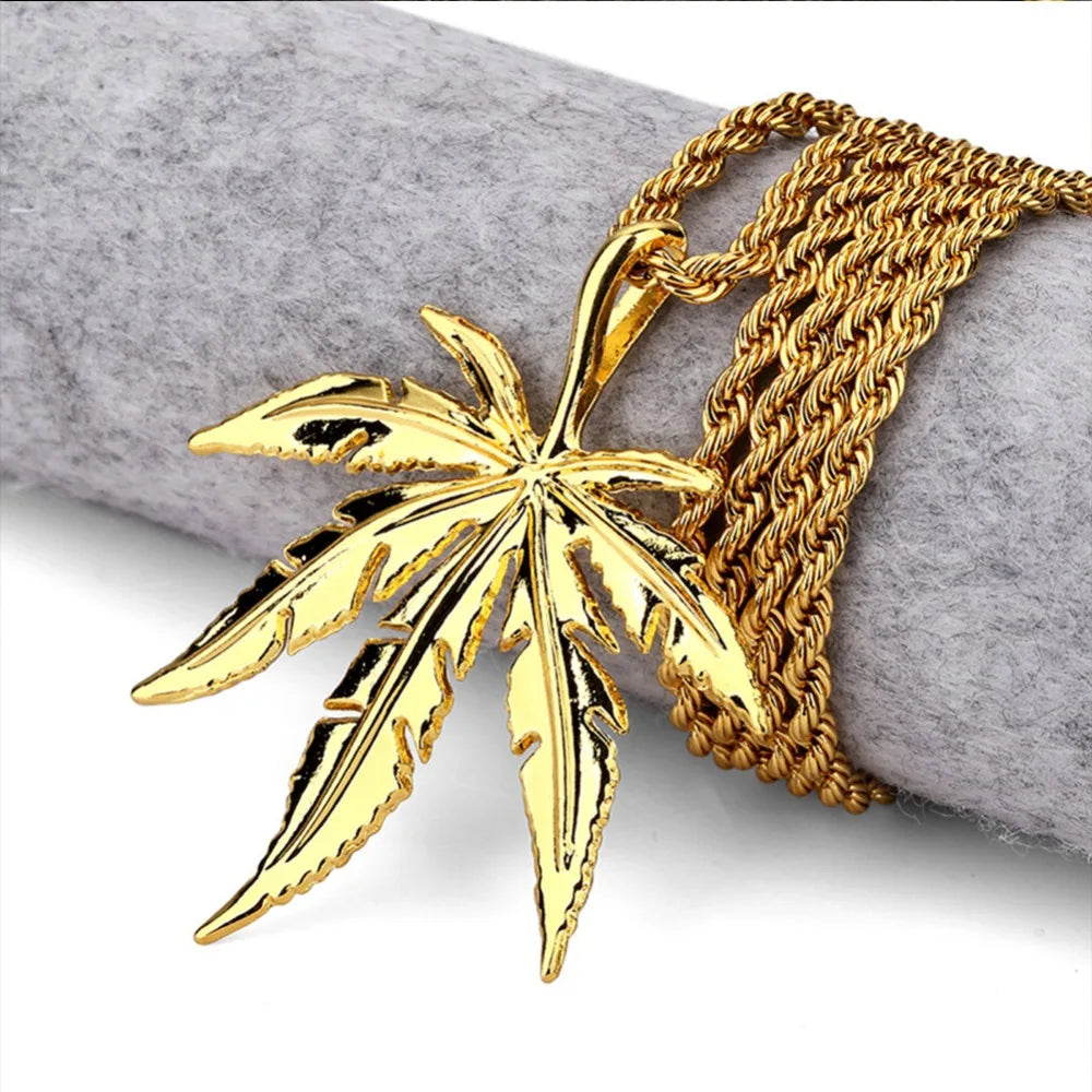 Men Women Golden Silver Plated Maple leaf Pendants Necklace Weed Chains Hip Hop Bling Jamaica Esserteauiana Jewelry Necklaces