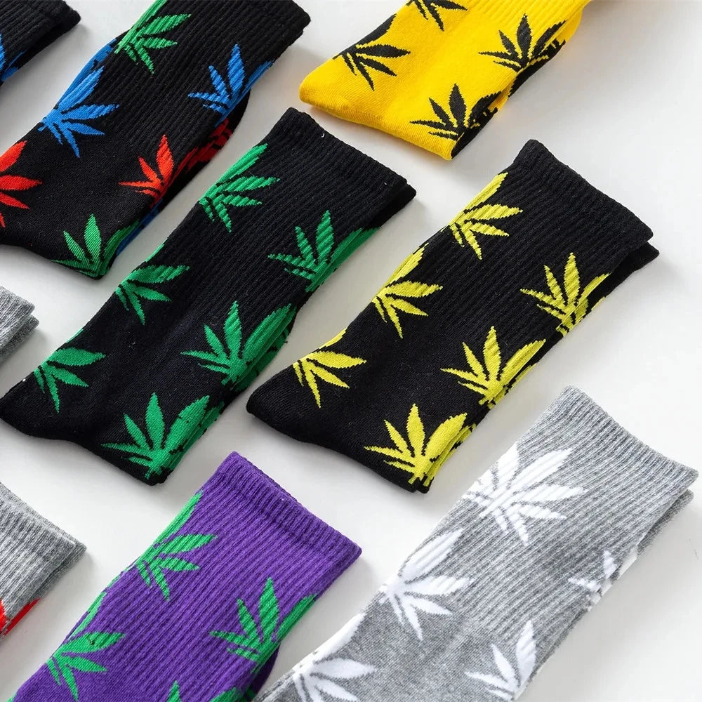 38 Cool 37- 46 Unisex Men's Funny Skateboard Socks Hemp Meias Long Happy Maple Leaf sokken Cotton Weed Grass White Black Socken